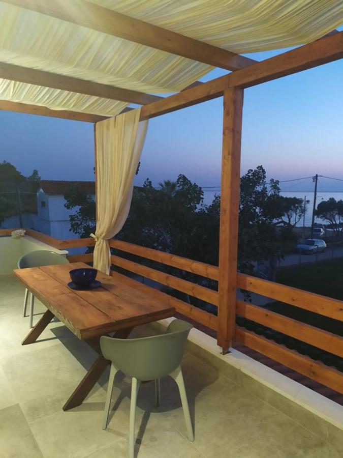 Lavender And Sea Villa Nea Poteidaia Bagian luar foto
